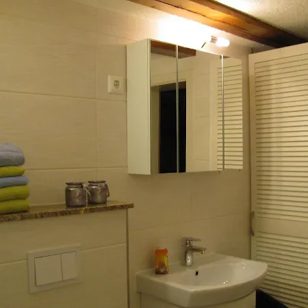 Apartmán 2-person Studio In The Oldest Half-timbered House In With Terrace *